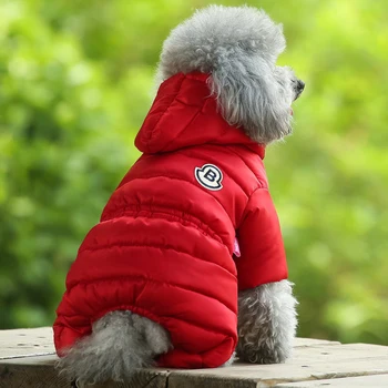 Облекло за плюшени кучета, есенно-зимния пуховик, малко куче, отколкото мечка, кученце померанского шпиц, зимно стеганое палто с дебелина четири крака