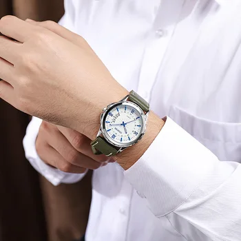 Нов моден тренд, мъжки кварцов часовник с календар в звездна светлина